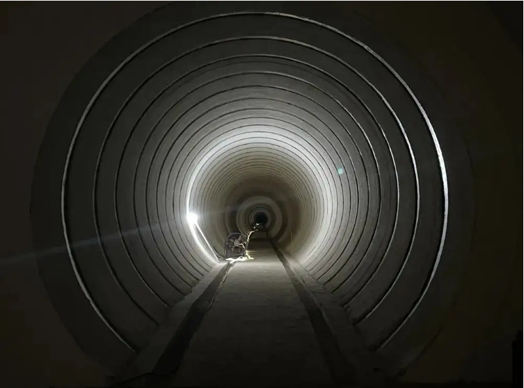 首條330千伏電纜隧道項目頂管順利始發